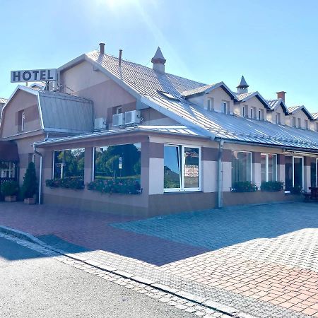 Hotel Penzion Na Cisarstvi Horni Sucha Exterior foto